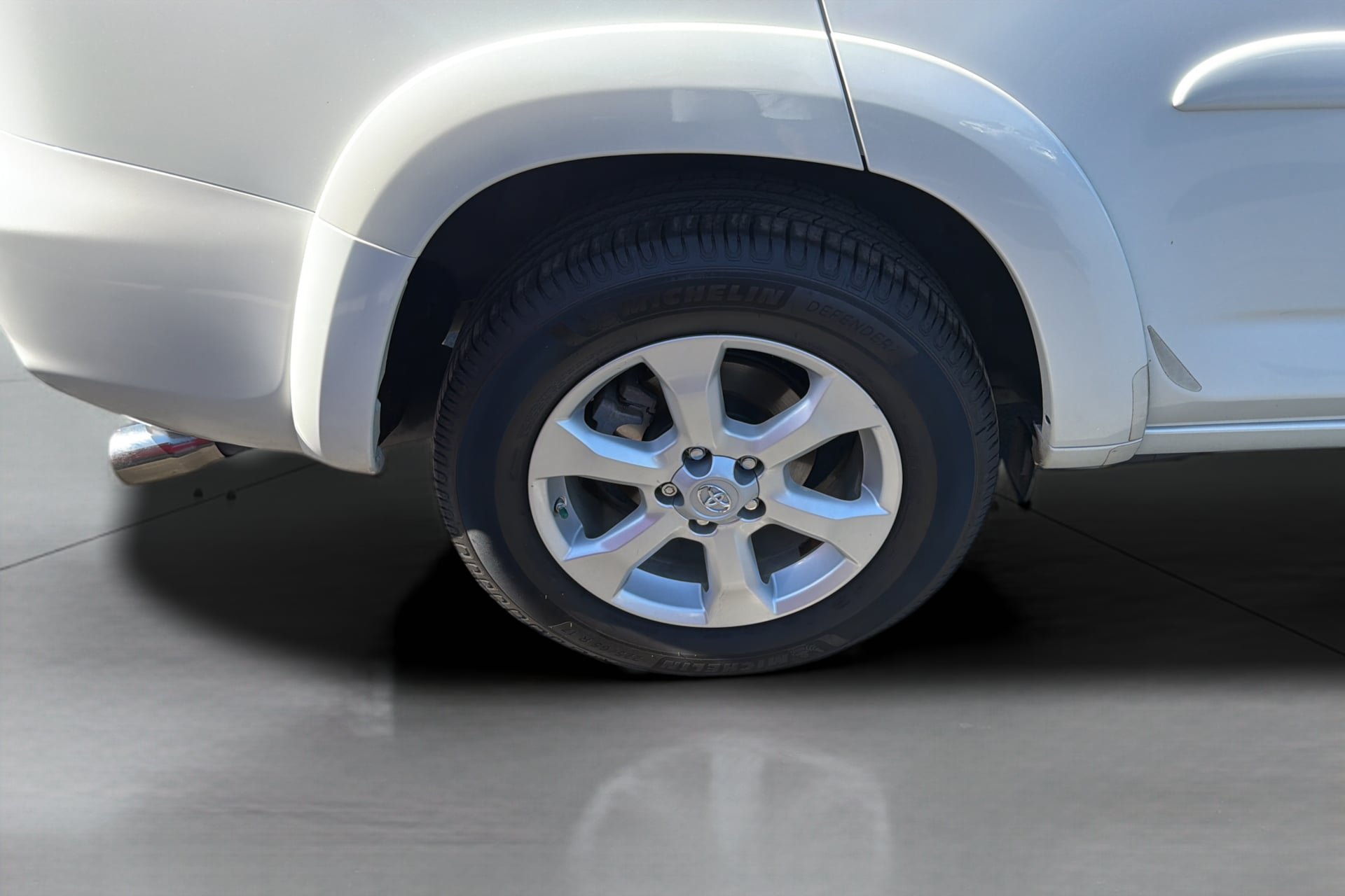 Used 2012 Toyota RAV4 Limited w/ Premium Plus Value Pkg AWD/4WD image 38