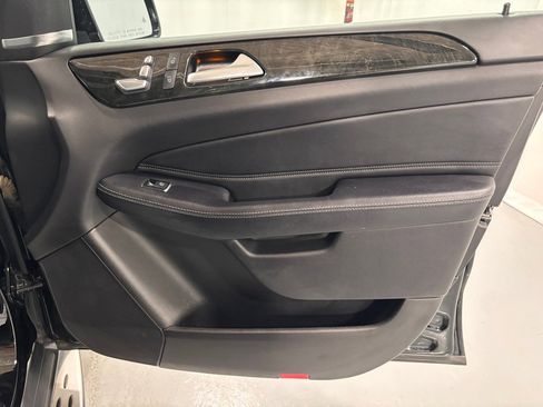 Used 2018 Mercedes-Benz GLE 350 350 4MATIC image 20