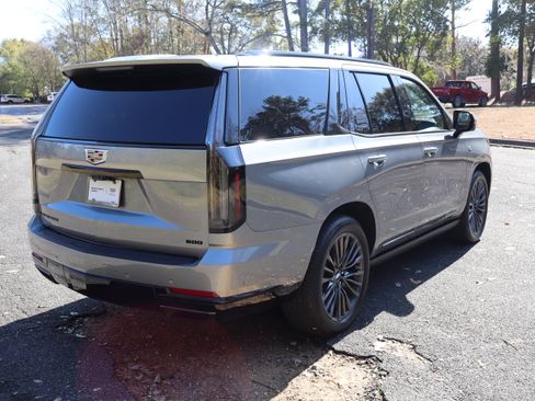 Used 2026 Cadillac Escalade Platinum Sport w/ LPO, ONYX Package image 7