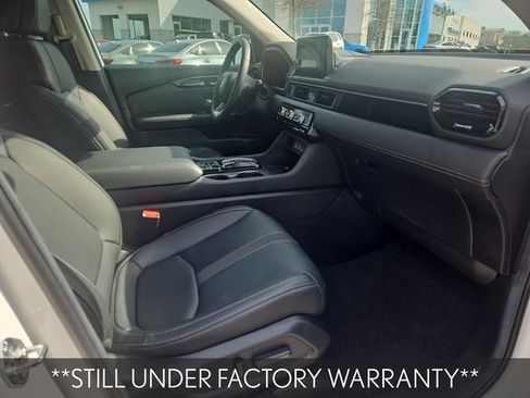 Certified 2025 Honda Pilot EX-L image 13