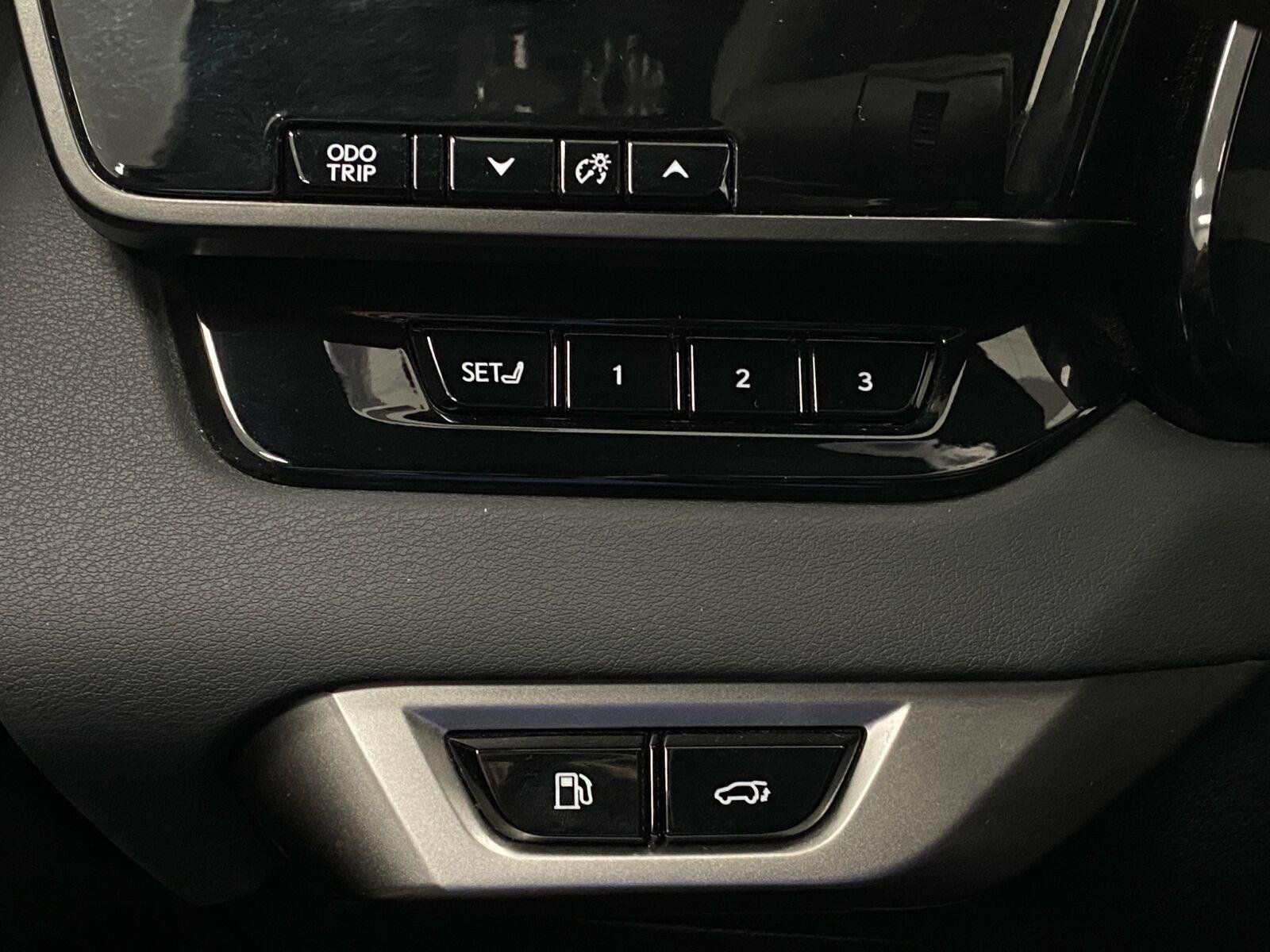Used 2024 Lexus RX 350 Premium w/ Convenience Package AWD/4WD image 15