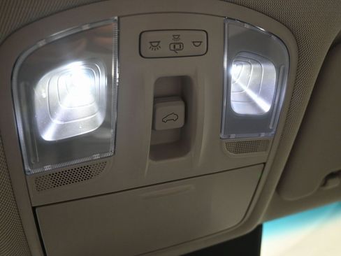 Used 2023 Hyundai Kona SEL image 20