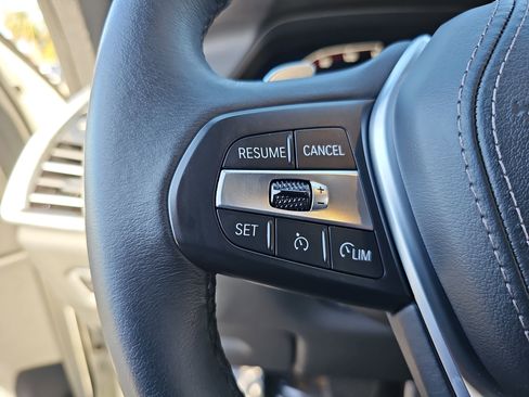 Used 2023 BMW X5 sDrive40i w/ Parking Assistance Package image 18