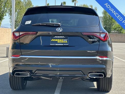 Used 2025 Acura MDX SH-AWD w/ Advance Package image 5