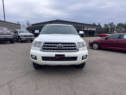 Used 2016 Toyota Sequoia Platinum AWD/4WD image 7