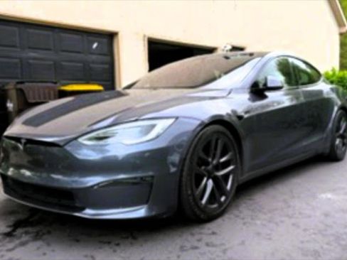 Used 2021 Tesla Model S Plaid AWD/4WD image 21