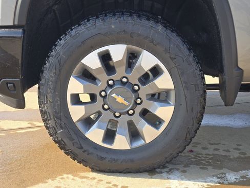 New 2026 Chevrolet Silverado 2500 Custom w/ Custom Value Package image 9