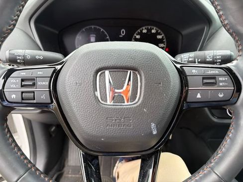 Used 2024 Honda HR-V Sport image 11