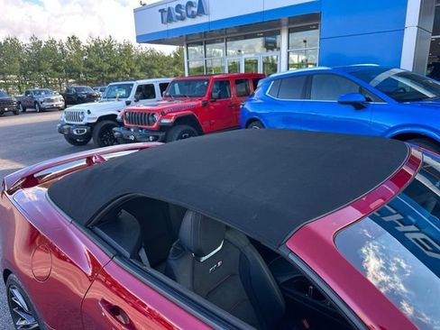 Used 2024 Chevrolet Camaro ZL1 RWD image 7