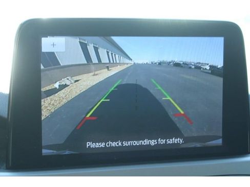 Used 2022 Ford Escape SE w/ SE Sport Appearance Package image 22