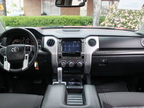 Used 2021 Toyota Tundra SR5 w/ SR5 Upgrade Package image 23