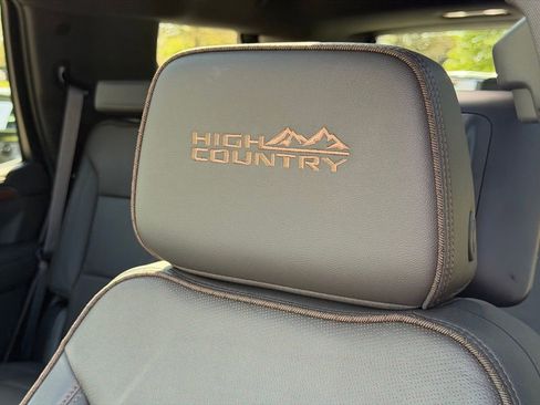 Used 2024 Chevrolet Tahoe High Country image 19