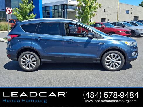 Used 2018 Ford Escape Titanium AWD/4WD image 8