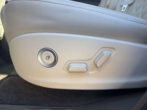 Used 2023 Genesis GV80 3.5T w/ Prestige Package image 29