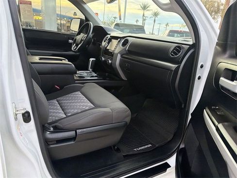 Certified 2020 Toyota Tundra SR5 image 28