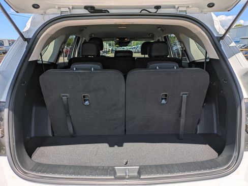 Certified 2023 Kia Sorento S FWD image 10