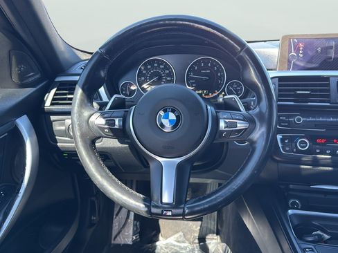 Used 2013 BMW 335i xDrive Sedan AWD/4WD image 16