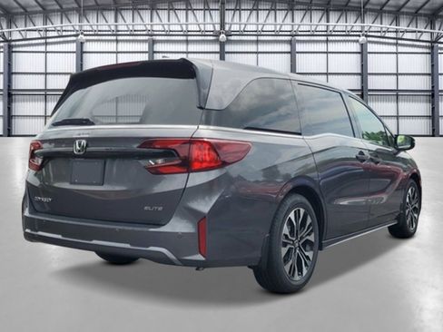New 2027 Honda Odyssey Elite image 4