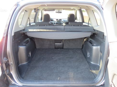 Used 2010 Toyota RAV4 Sport image 33