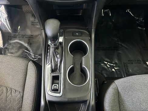 Used 2024 Chevrolet Equinox LT AWD/4WD image 19