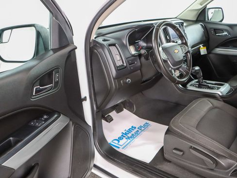 Used 2021 Chevrolet Colorado LT w/ Safety Package image 3