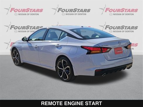 New 2025 Nissan Altima 2.5 SR image 7