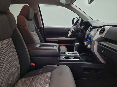 Used 2020 Toyota Tundra SR5 w/ TRD Off-Road Package image 21