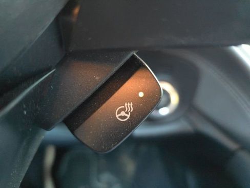 Used 2024 Subaru Outback Onyx Edition image 13