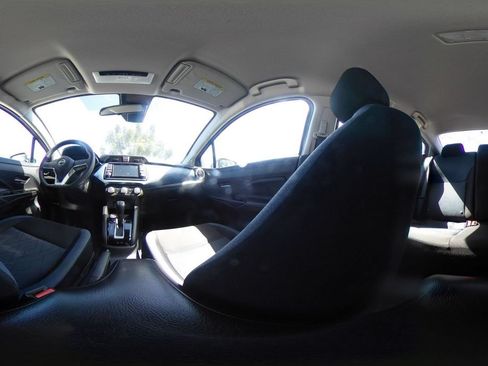 Used 2025 Nissan Versa SV FWD image 42