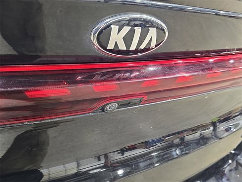 Used 2021 Kia K5 GT-Line image 13