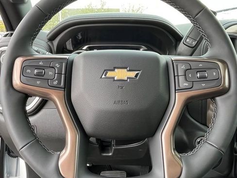 New 2023 Chevrolet Silverado 3500 High Country w/ Z71 Off-Road Package AWD/4WD image 28
