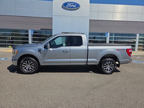 Used 2021 Ford F150 Lariat w/ FX4 Off-Road Package AWD/4WD image 2