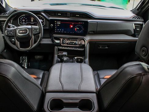 Used 2024 GMC Sierra 1500 AT4 w/ Technology Package image 35