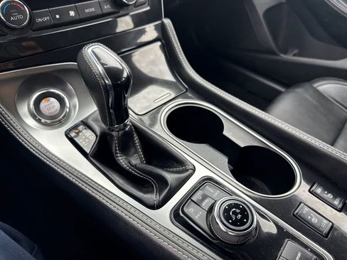 Used 2023 Nissan Maxima SV w/ Floor Mat Group FWD image 23