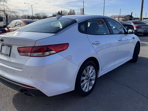 Used 2018 Kia Optima LX w/ Convenience Package image 8