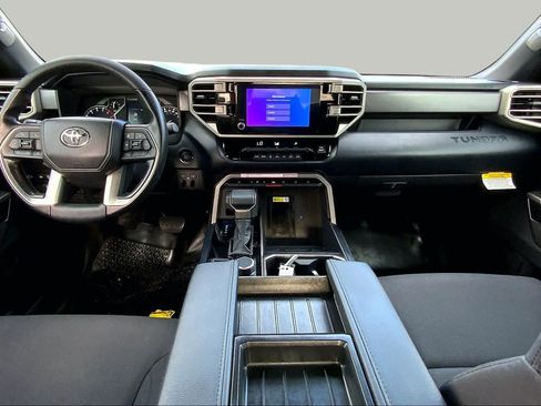 Used 2026 Toyota Tundra SR5 AWD/4WD image 15