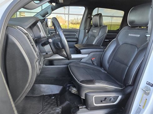 Used 2023 RAM 1500 Laramie image 15