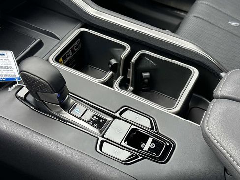 New 2026 Lexus TX 500h AWD image 20