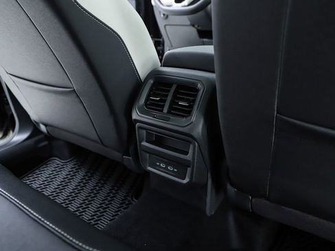 New 2026 Volkswagen Taos SE AWD/4WD image 74