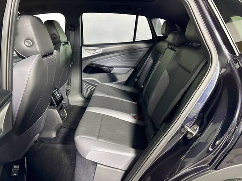 Certified 2023 Volkswagen ID.4 Pro S Plus AWD/4WD image 21