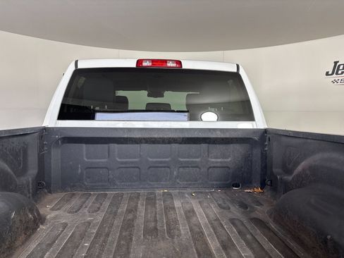 Used 2016 RAM 2500 Tradesman w/ Chrome Appearance Group AWD/4WD image 22