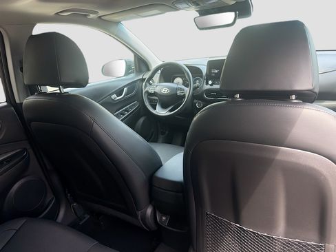 Used 2023 Hyundai Kona Limited w/ Cargo Package FWD image 27