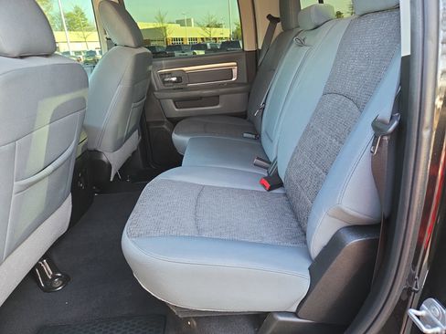 Used 2018 RAM 1500 Big Horn image 12