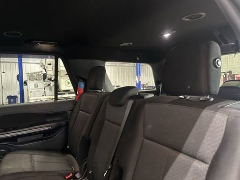 Used 2019 Ford Expedition XLT AWD/4WD image 30