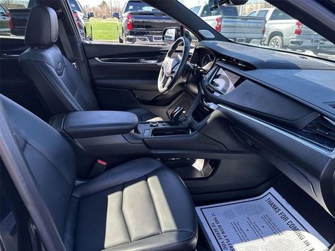 Used 2024 Cadillac XT5 Premium Luxury w/ LPO, Floor Liner Package AWD/4WD image 29