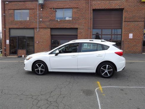 Used 2019 Subaru Impreza 2.0i Premium w/ Eyesight & BSD/Rcta & SRF image 4