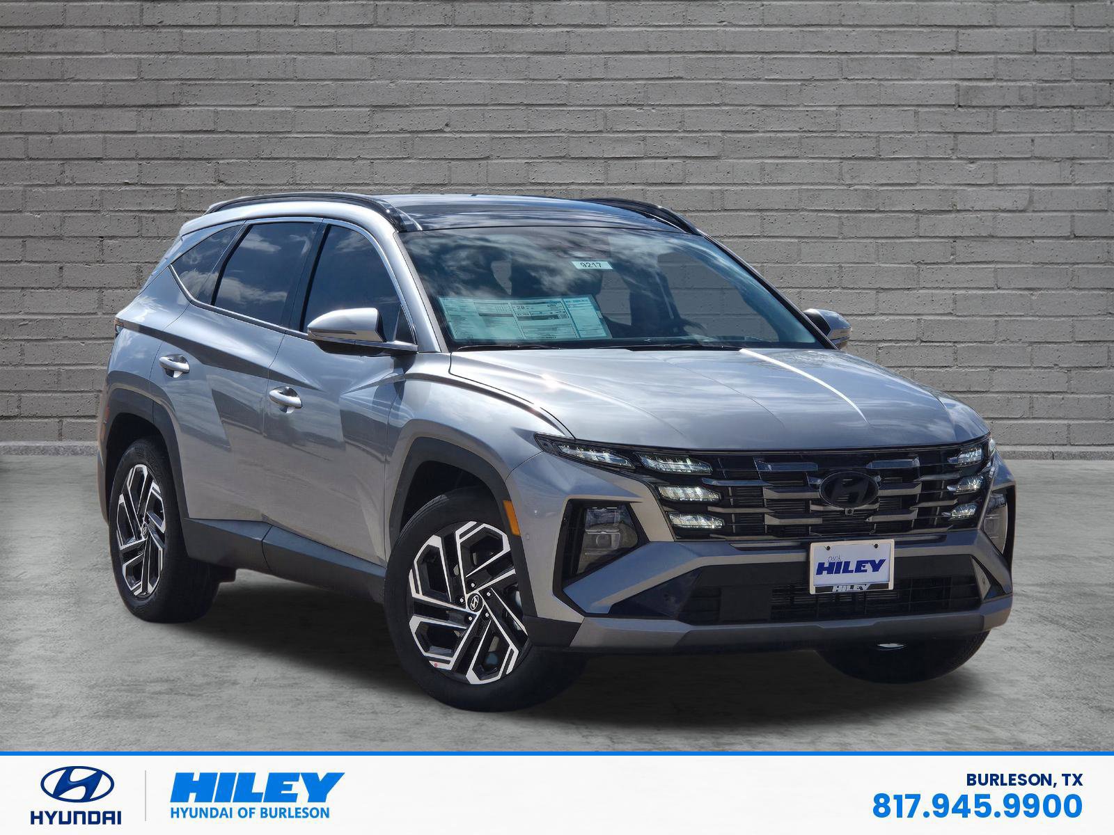 New 2026 Hyundai Tucson Limited FWD image 2