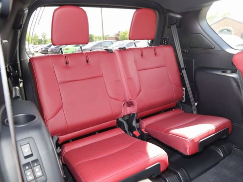 Used 2023 Lexus GX 460 Luxury w/ Sport Design Package image 15