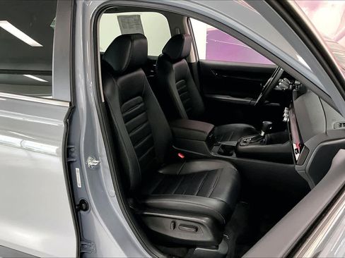 Used 2025 Honda CR-V EX-L image 12