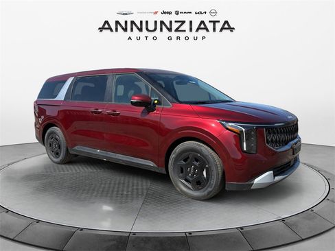 New 2025 Kia Carnival image 7